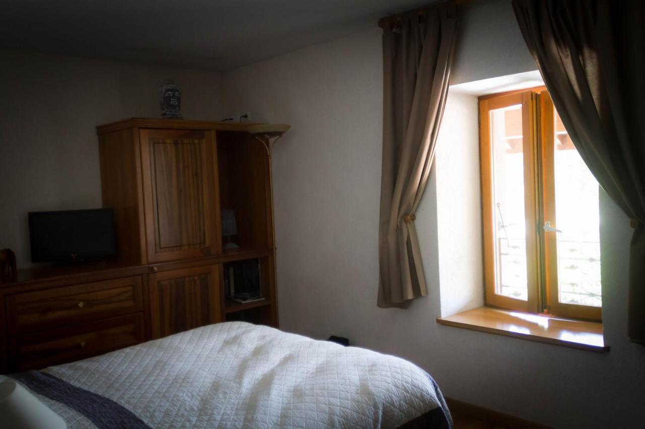 Le Bonheur Dans Le Pre Otel Lucinges Dış mekan fotoğraf