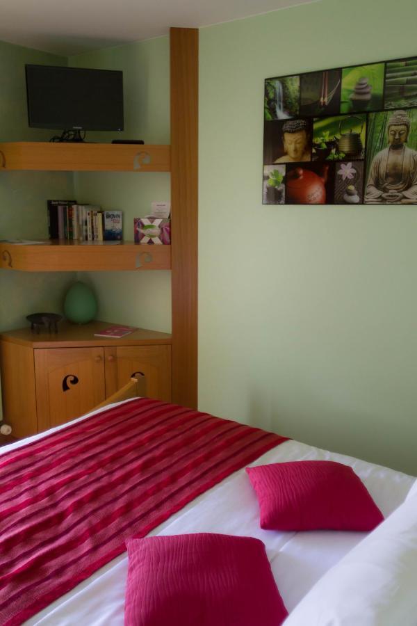 Le Bonheur Dans Le Pre Otel Lucinges Oda fotoğraf